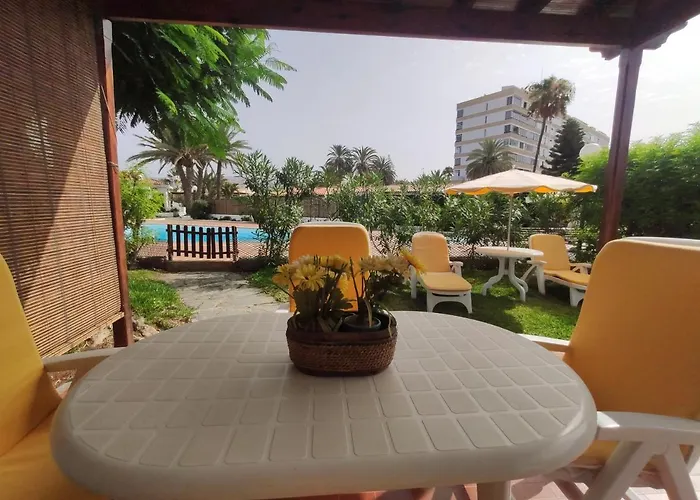 Hébergement de vacances Lovely 2 Bedroom With Parking